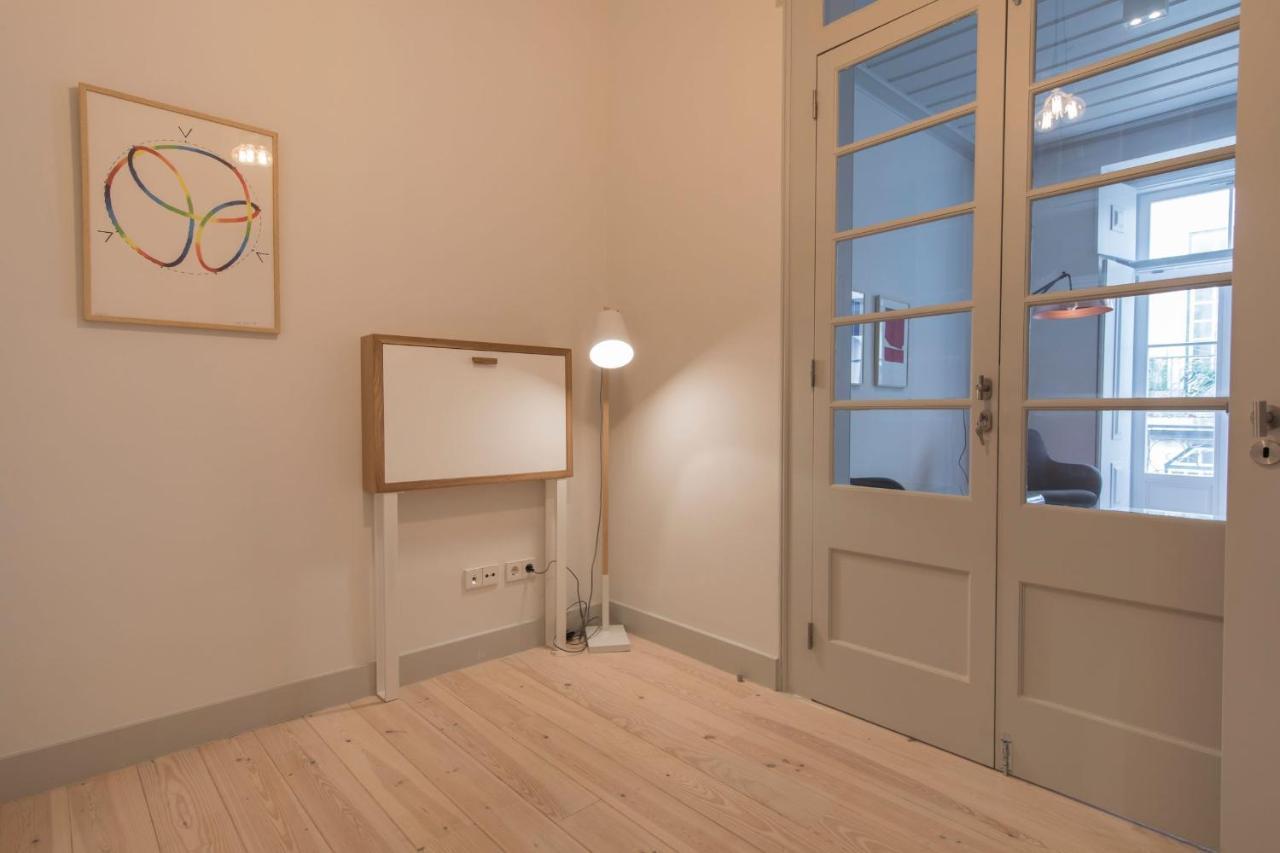 Lovelystay - Charming 3 Bedroom Wonder Downtown ลิสบอน ภายนอก รูปภาพ