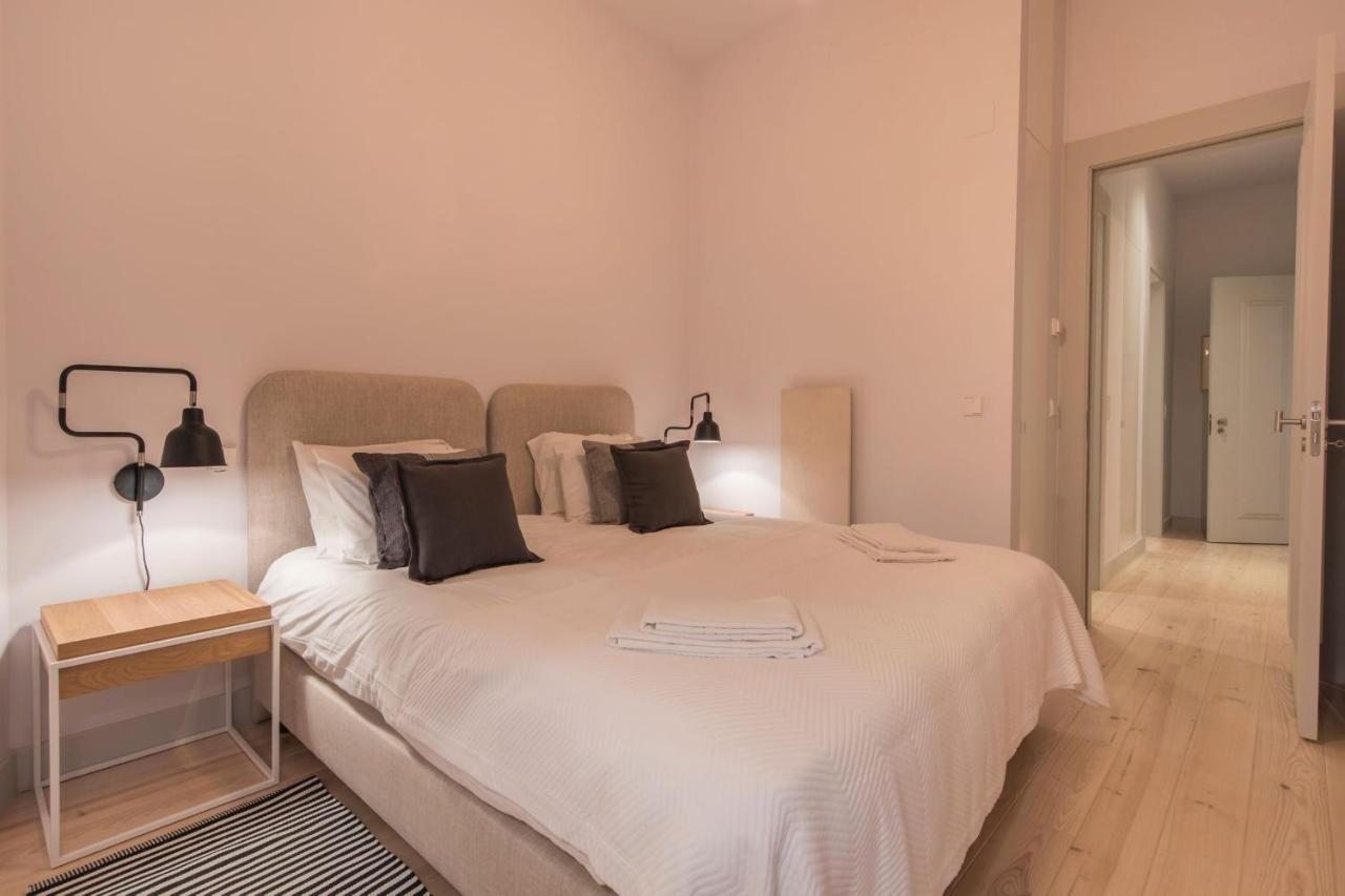 Lovelystay - Charming 3 Bedroom Wonder Downtown ลิสบอน ภายนอก รูปภาพ
