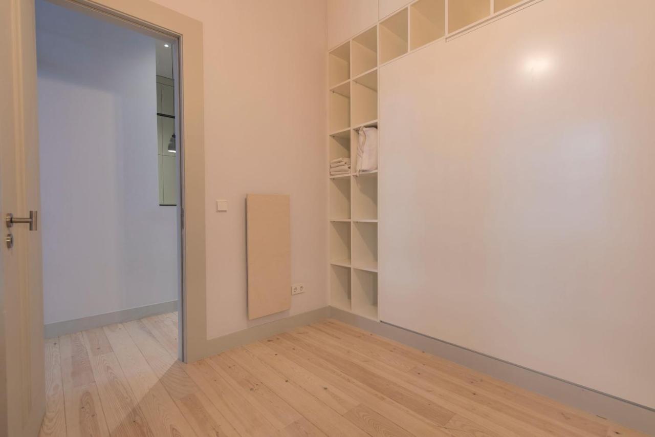 Lovelystay - Charming 3 Bedroom Wonder Downtown ลิสบอน ภายนอก รูปภาพ