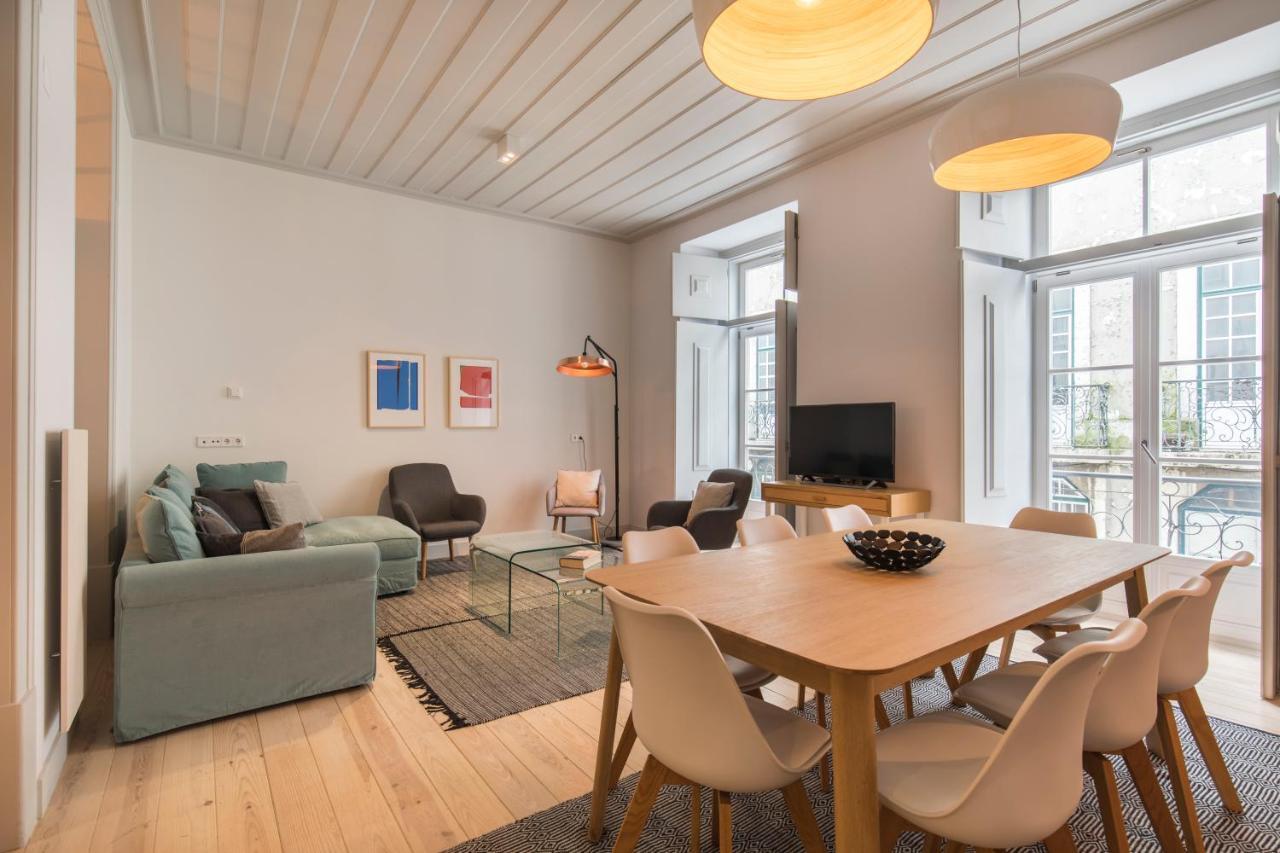 Lovelystay - Charming 3 Bedroom Wonder Downtown ลิสบอน ภายนอก รูปภาพ